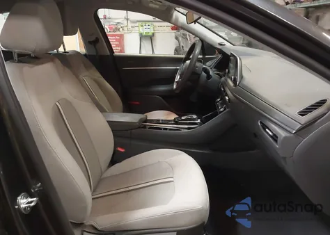 2021 Hyundai Sonata Sel z USA, uszkodzony, nr VIN 5NPEL4JA6MH068419